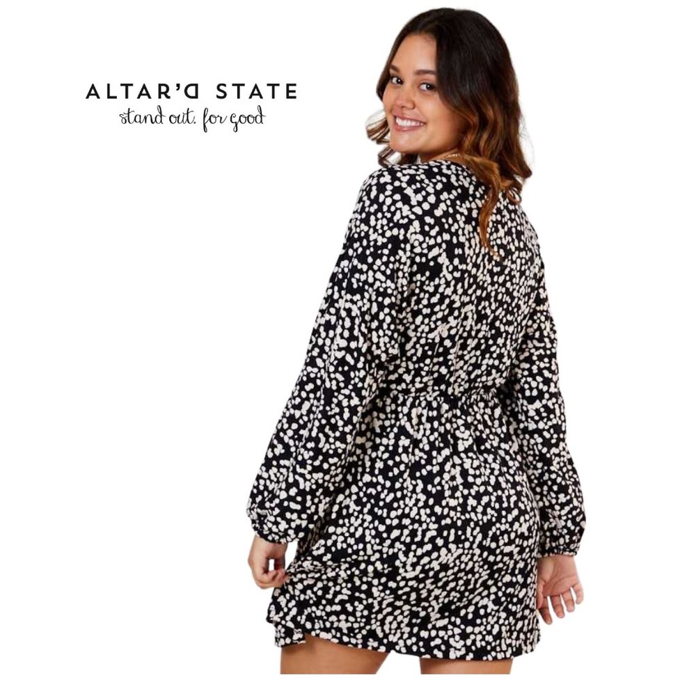 NEW Altar'd State Mila Dress Black/Ivory Long sleeve Blousy & Comfy - Picture 4 of 15